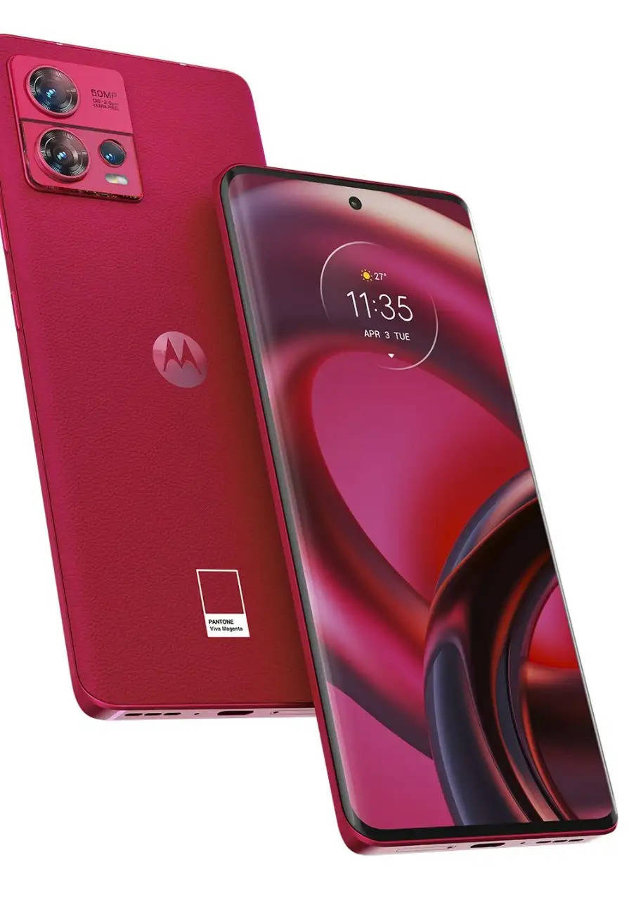 Motorola Edge 30 Fusion Viva Magenta color variant launch