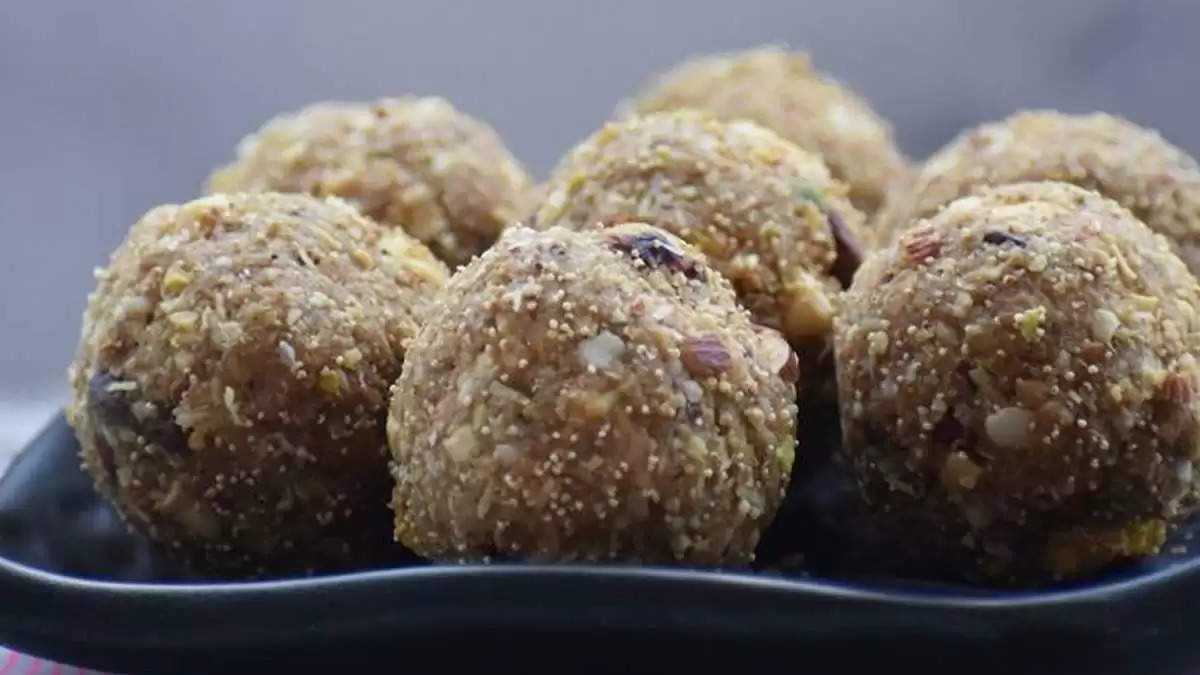 Gond Ke Ladoo Recipe In Winter 