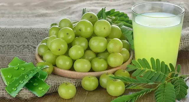 Benefits of Amla And Aloe Vera Juice 