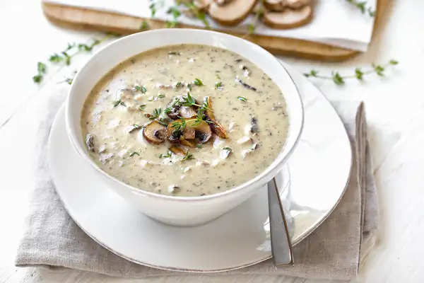 Creamy Garlic Mushroom Soup 