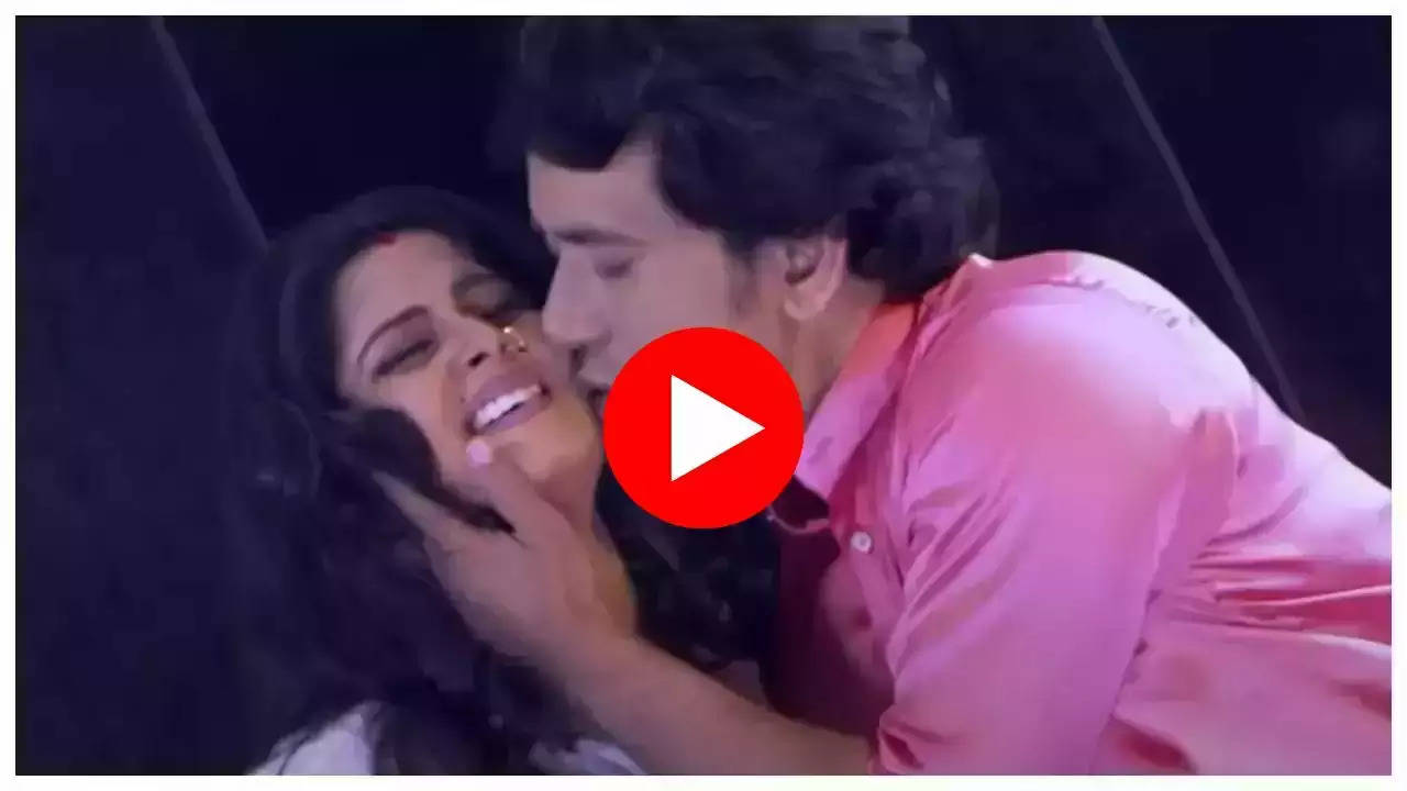 Bhojpuri Song: नाईटी पहन यश कुमार के पीछे पड़ी अंजना सिंह, 50 लाख लोगों ने देखा, वीडियो वायरल